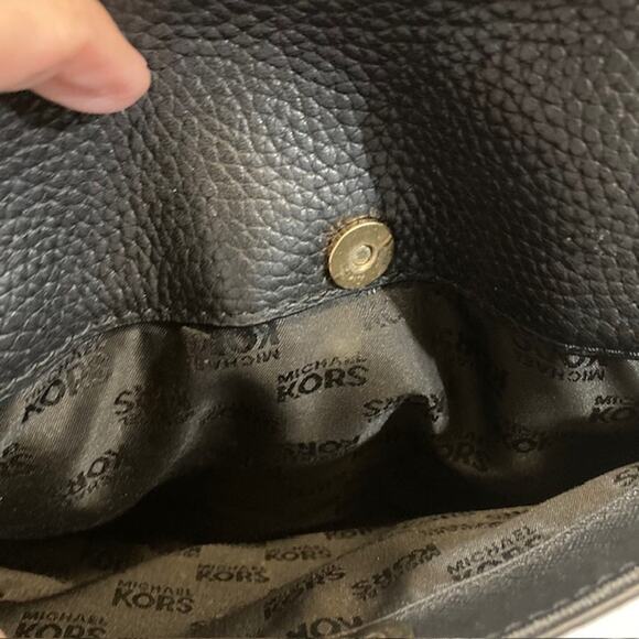 Michael Kors Black Leather "Bedford" Tassel Crossbody Bag - Picture 6 of 9